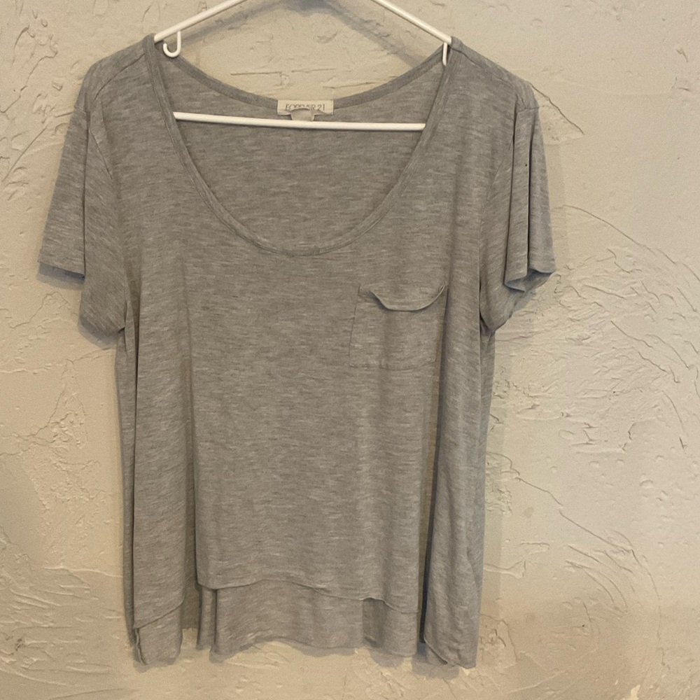 Forever 21 Light Gray Scoop Neck Pocket Tee